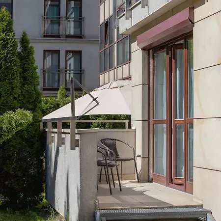 Wonderful Garden By Renters *