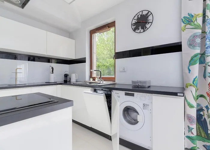 Wonderful Garden By Renters